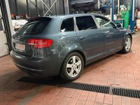 Usata Audi A3 160 CV (117 kW) 2009 Grigio Utilitaria