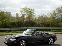 Second-hand Mazda MX5 140 CP (102 kW) 1999 Negru Cabrio