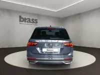 Gebraucht VW Tiguan Move 150 PS (110 kW) 2024 Delfingrau metallic SUV