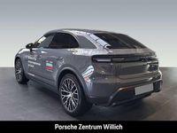 Gebraucht Porsche Macan 380 kW (517 PS) 2025 Dolomitsilbermetallic SUV