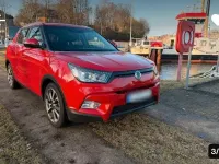 Gebraucht SsangYong Tivoli Quartz 128 PS (94 kW) 2016 Rot SUV