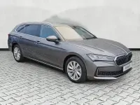 Neu Skoda Superb Selection 150 PS (110 kW) 2026 Grau Kombi