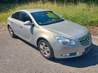 Gebraucht Opel Insignia Edition 160 PS (117 kW) 2012 Silber Limousine