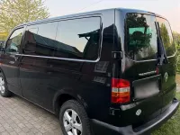 Second-hand VW Transporter 170 CP (125 kW) 2004 Negru Van
