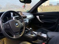 Gebraucht BMW 118 Sport Line 150 PS (110 kW) 2017 Weiß Kleinwagen