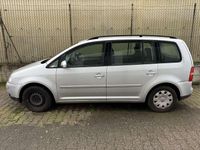 Gebraucht VW Touran 105 PS (77 kW) 2005 Van / Kleinbus