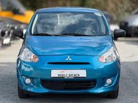 Gebraucht Mitsubishi Space Star Diamant Edition 71 PS (52 kW) 2016 Blau Kleinwagen