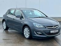Gebraucht Opel Astra 131 PS (96 kW) 2014 Grau Limousine