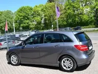 Używany Mercedes B200 156 KM (114 kW) 2012 Szary Minivan