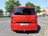 Gebraucht Ford Tourneo Custom Titanium 136 PS (100 kW) 2025 Artisan red metallic Van