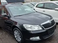Gebraucht Skoda Octavia Family 110 PS (80 kW) 2011 Schwarz Kombi