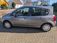 Gebraucht Renault Grand Modus Dynamique 101 PS (74 kW) 2009 Grau Van / Kleinbus