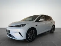 Neu BYD Dolphin Comfort 155 kW (212 PS) 2026 Skiing white Kleinwagen