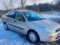 Gebraucht Ford Focus 113 PS (83 kW) 2001 Gold Limousine