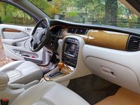 Gebraucht Jaguar X-type 196 PS (144 kW) 2001 Silber metallic Limousine