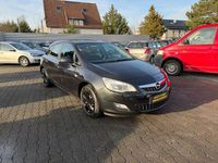 Gebraucht Opel Astra Selection 101 PS (74 kW) 2011 Schwarz Limousine