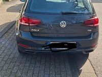 Gebraucht VW Golf VII Trendline 86 PS (63 kW) 2017 Grau Limousine