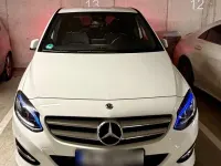 Gebraucht Mercedes B200 136 PS (100 kW) 2018 Weiß Kleinwagen
