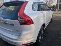Gebraucht Volvo XC60 Summum 190 PS (139 kW) 2015 Weiß SUV