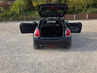 Usata Mini Metropolitan 102 CV (75 kW) 2016 Nero Berlina