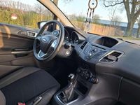 Gebraucht Ford Fiesta Trend 60 PS (44 kW) 2012 Schwarz Kleinwagen