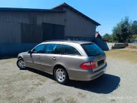 Gebraucht Mercedes E220 150 PS (110 kW) 2005 Gold Kombi