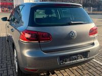 Gebraucht VW Golf VI Team 122 PS (89 kW) 2010 Grau Kleinwagen