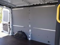 Gebraucht Ford Transit 131 PS (96 kW) 2021 Frostweiß Van / Kleinbus