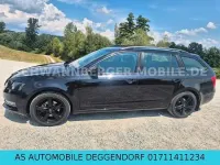 Gebraucht Skoda Octavia Style 150 PS (110 kW) 2020 Schwarzmagic perleffekt Kombi
