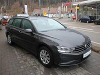 Gebraucht VW Passat 150 PS (110 kW) 2022 Grau Kombi