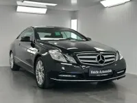 Gebraucht Mercedes E200 Avantgarde 184 PS (135 kW) 2012 Schwarz Coupé