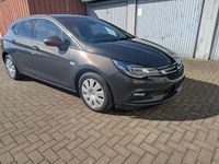 Gebraucht Opel Astra Business 136 PS (100 kW) 2016 Braun Limousine