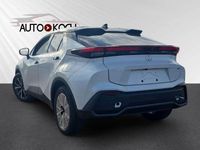Neu Toyota C-HR 140 PS (102 kW) 2025 Weiß SUV