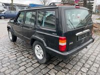 Gebraucht Jeep Cherokee Limited 184 PS (135 kW) 2000 Schwarz SUV
