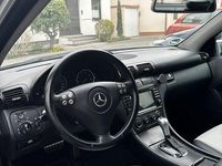 Gebraucht Mercedes CL200 163 PS (119 kW) 2007 Silber Coupé