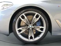 Gebraucht BMW 550 400 PS (294 kW) 2019 Bluestone Kombi