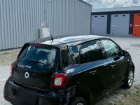 Gebraucht Smart ForFour 71 PS (52 kW) 2016 Schwarz Kleinwagen