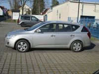 Gebraucht Kia Ceed Sportswagon EX 126 PS (92 kW) 2009 Silber Kombi