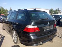Gebraucht BMW 525 197 PS (144 kW) 2009 Schwarz Kombi