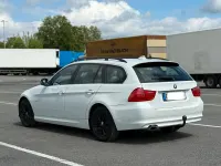 Gebraucht BMW 320 177 PS (130 kW) 2009 Weiß Kombi