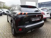 Gebraucht Peugeot 2008 GT 155 PS (114 kW) 2022 Schwarz SUV