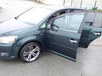 Gebraucht VW Touran Cup 105 PS (77 kW) 2014 Grün Van / Kleinbus