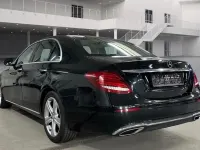 Gebraucht Mercedes E350 258 PS (189 kW) 2016 Schwarz Limousine