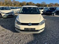 Gebraucht VW Touran 116 PS (85 kW) 2019 Beige Van / Kleinbus