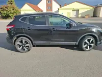 Gebraucht Nissan Qashqai 116 PS (85 kW) 2017 Schwarz SUV