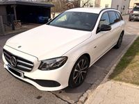 Gebraucht Mercedes E300 306 PS (225 kW) 2019 Weiß Kombi