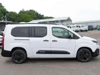 Neu Citroën Berlingo 131 PS (96 kW) 2026 Lackierung weiss icy/typ Van / Kleinbus