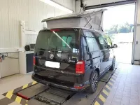 Gebraucht VW California Coast 199 PS (146 kW) 2019 Deep black perleffekt/indiumgrau metalli (metallic) Van