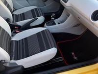 Gebraucht Seat Mii 60 PS (44 kW) 2014 Gelb Kleinwagen