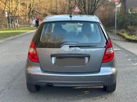 Gebraucht Mercedes A180 116 PS (85 kW) 2009 Silber Kleinwagen